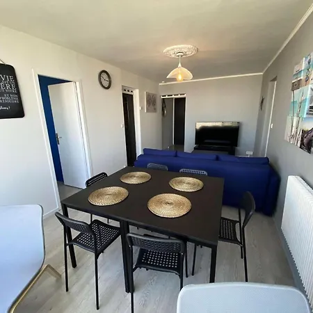 Rouviere - Grand Vue Budget Maitrise Mae-9664 Apartment